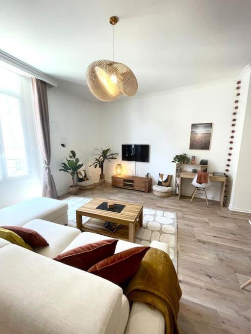 L'Echappee Chic Au Coeur De Valence Apartment Екстериор снимка