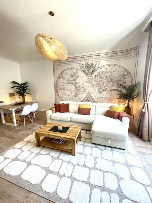 L'Echappee Chic Au Coeur De Valence Apartment Валанс Екстериор снимка